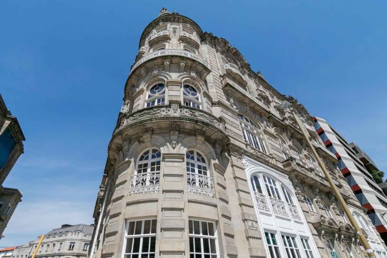 SUITE DE LUJO PUERTA DEL SOL+Parking Vigo Eksteriør bilde