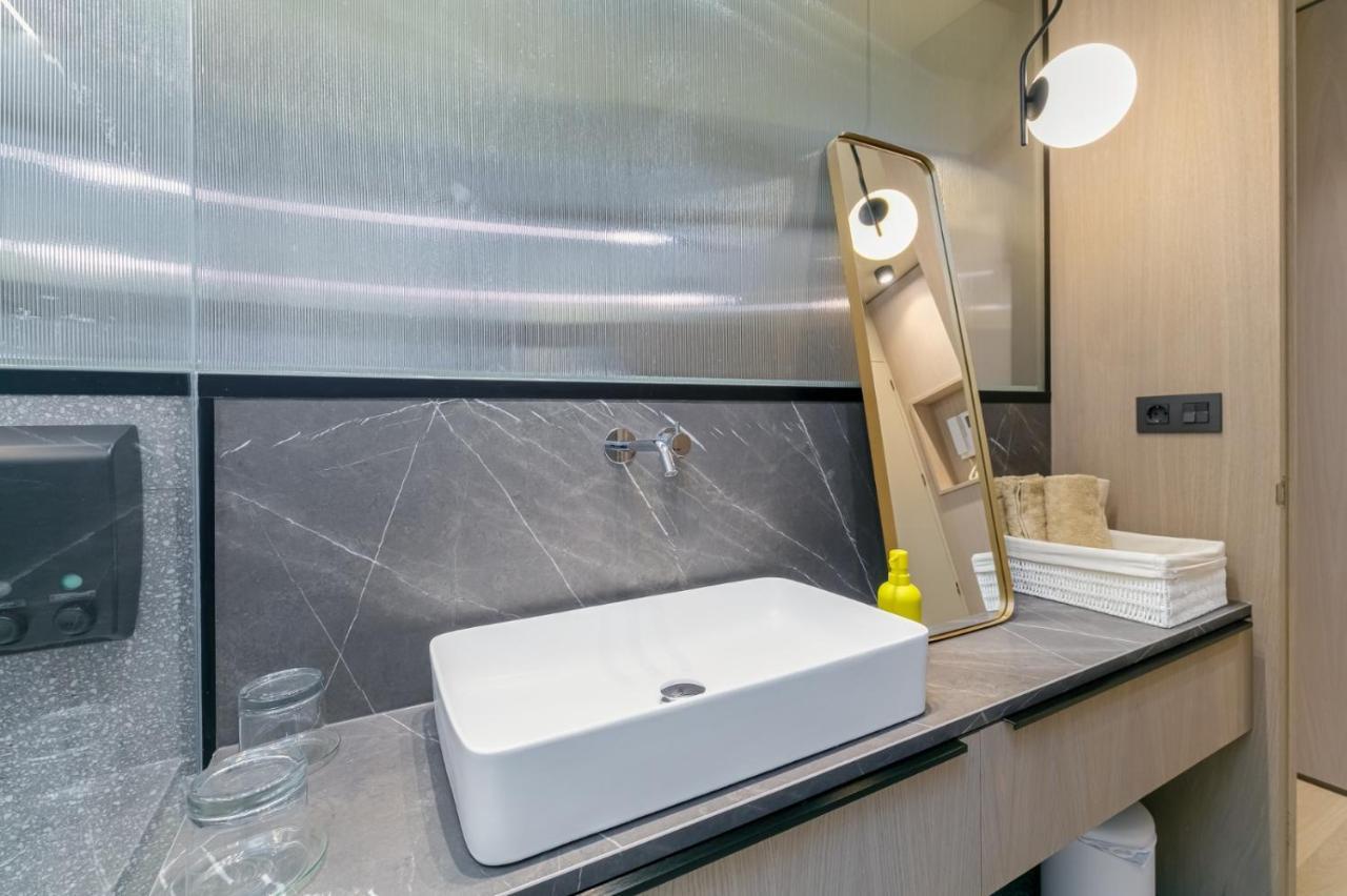SUITE DE LUJO PUERTA DEL SOL+Parking Vigo Eksteriør bilde